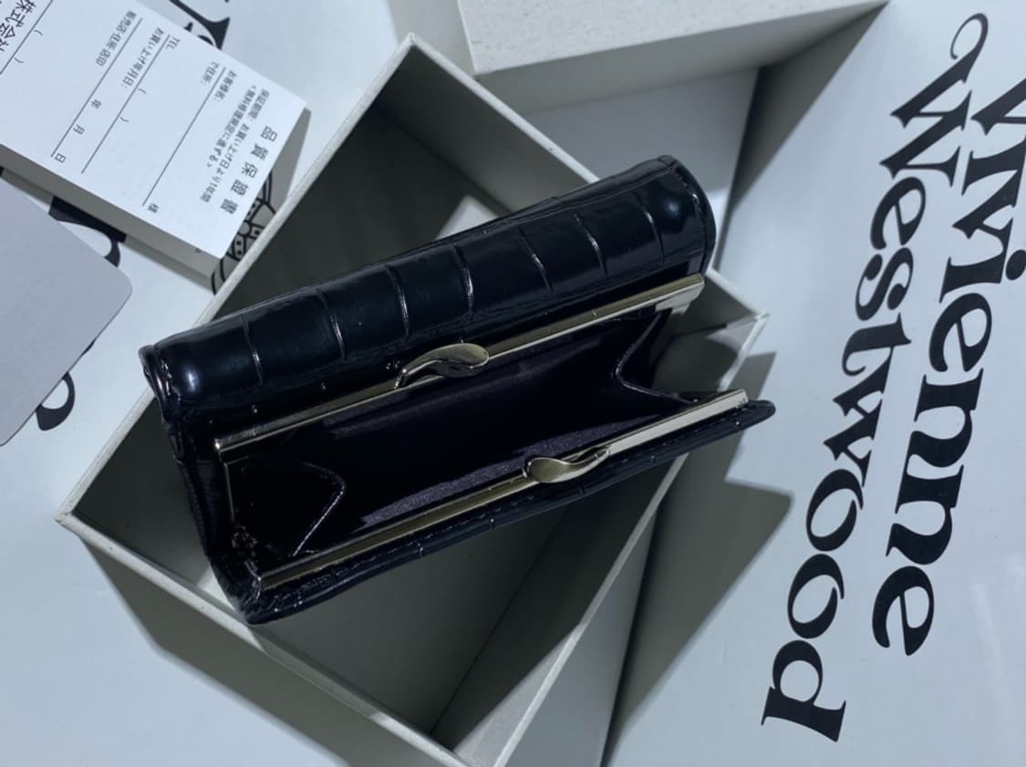 비비안웨스트우드 아카이브 은장 orb 블랙 레터 하프월렛 반지갑 상품이미지2