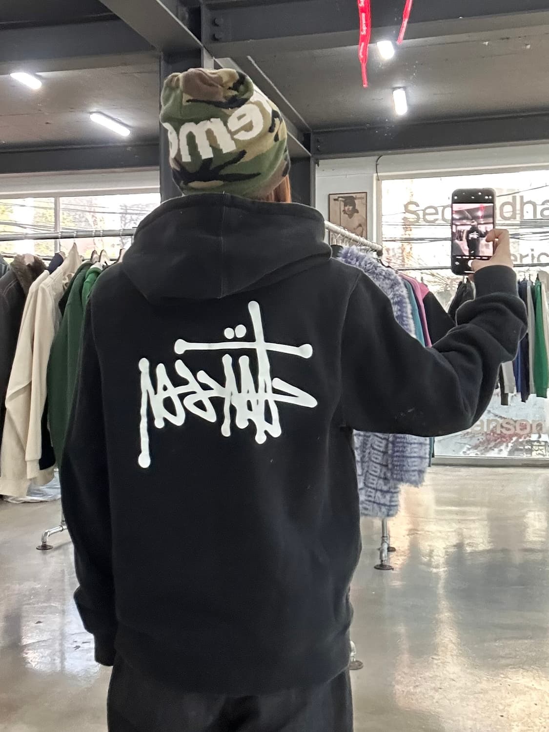 스투시 베이직 백로고 후드티 상품이미지1