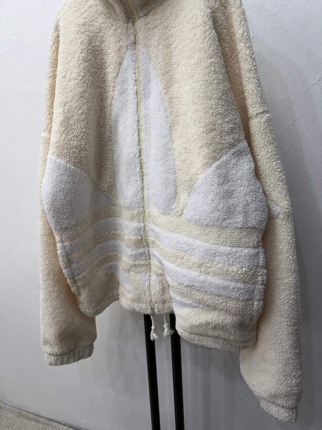 정품) 아디다스 남성 뽀글이 후리스 XXL 상품이미지3