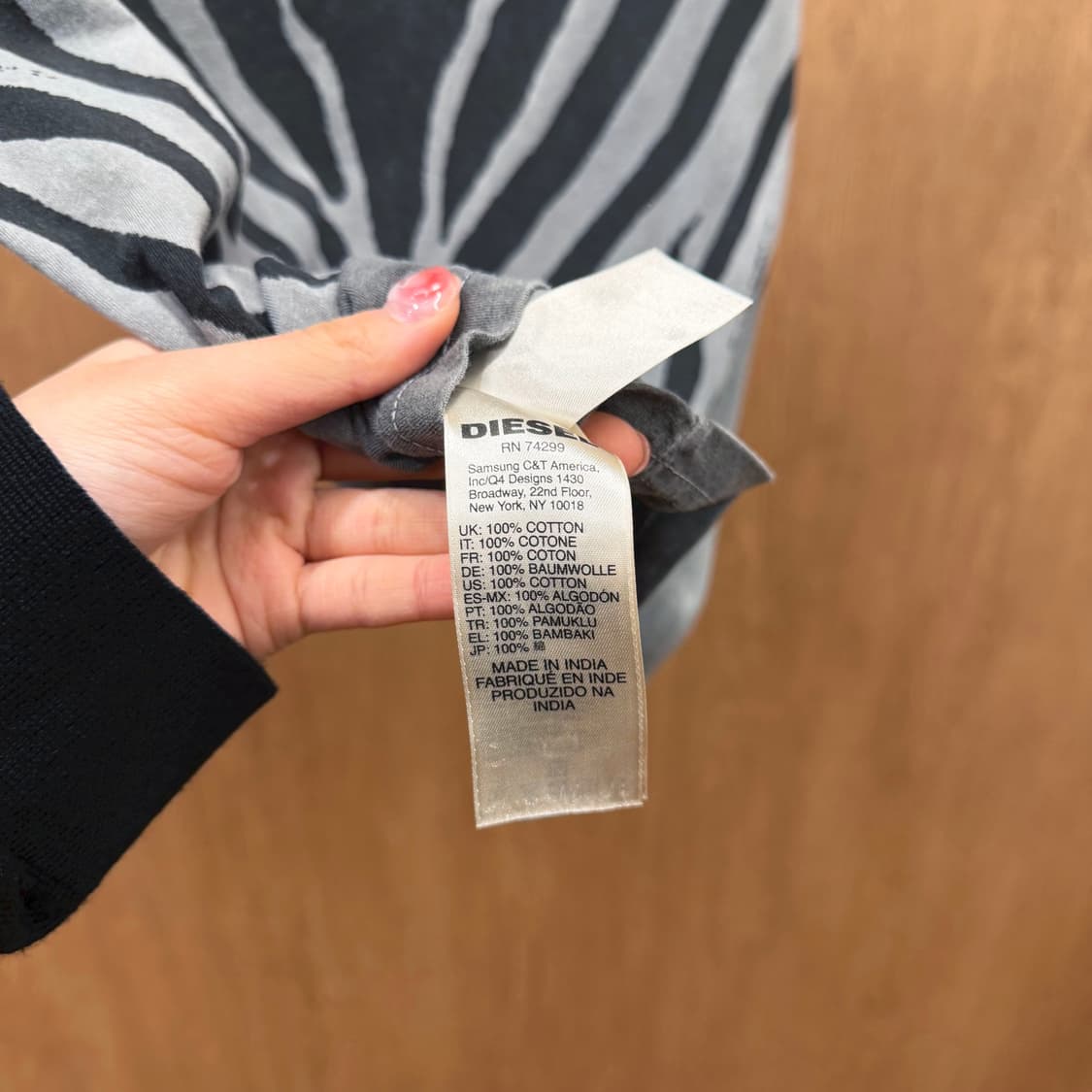 디젤 코튼 라운드넥 반팔 티셔츠 타이거 그래픽 로고 프린트 디테일 그레이 상품이미지7