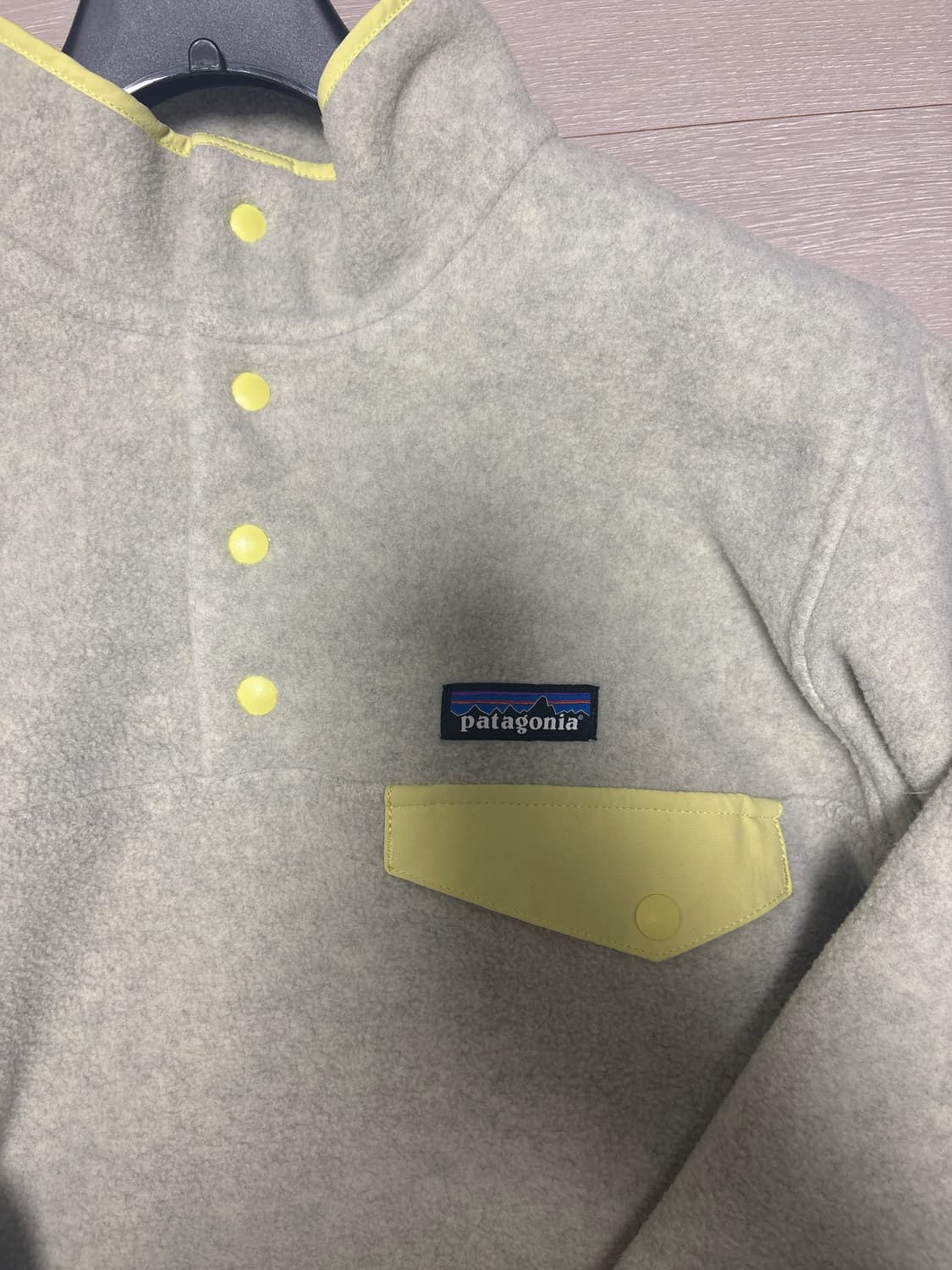 파타고니아 라이트웨이트 신칠라 스냅-T 플리스 풀오버 오트밀 헤더 상품이미지1