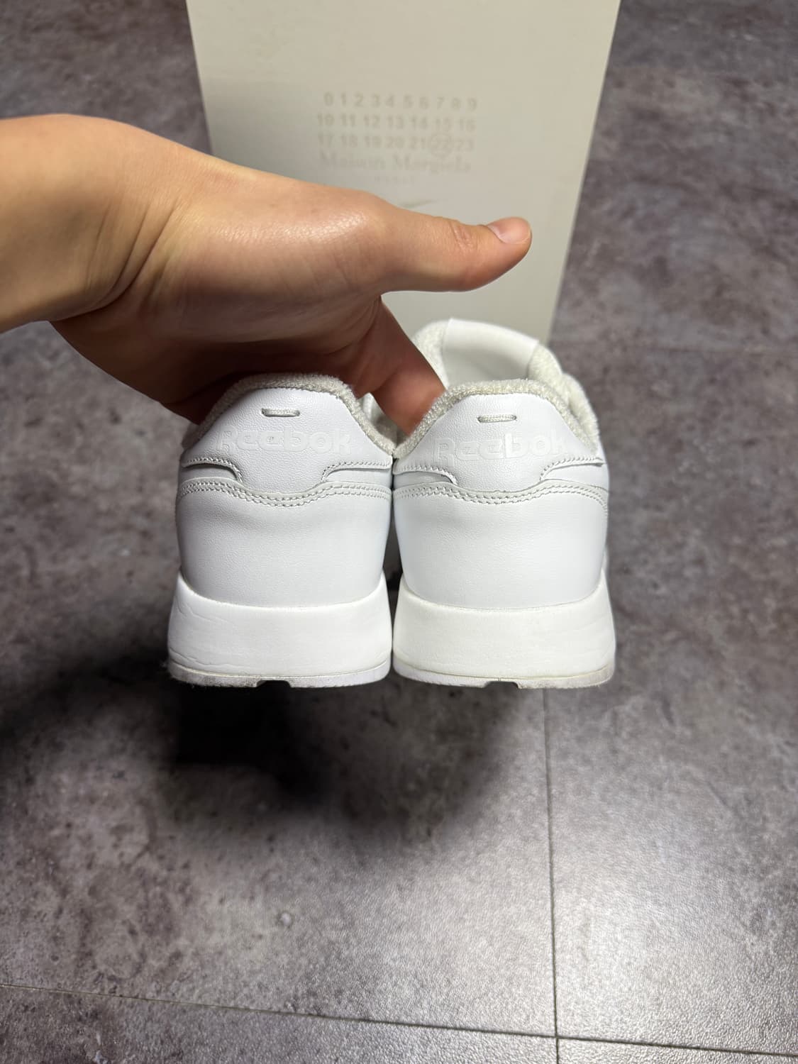 리복 마르지엘라 타비 260 상품이미지3