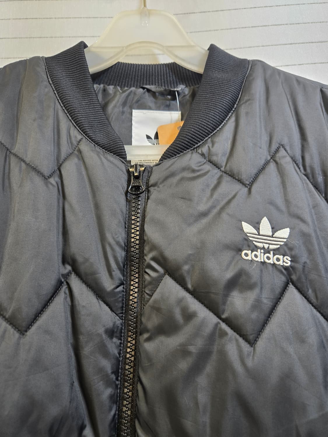 아디다스 블랙 퀼팅 패딩 봄버 자켓 상품이미지3