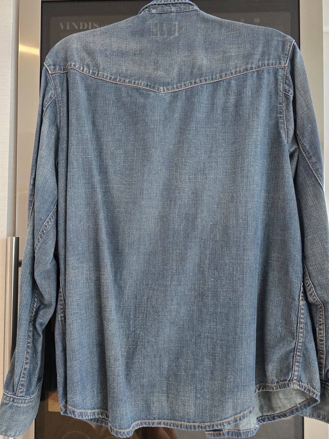 누디진 데님셔츠 M사이즈입니다. 상품이미지6