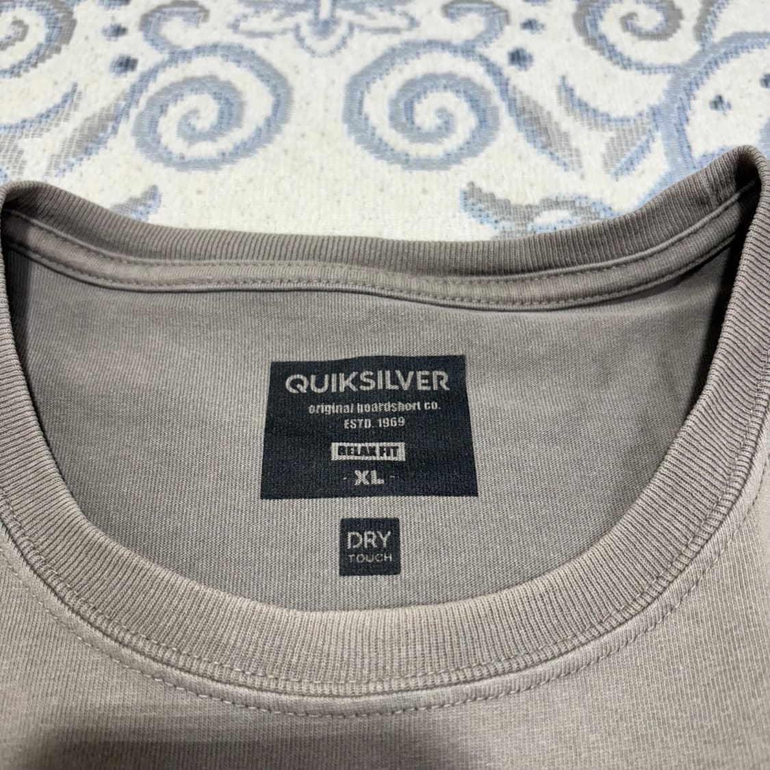 Quiksilver 반팔티 / 표기사이즈 XL 상품이미지5