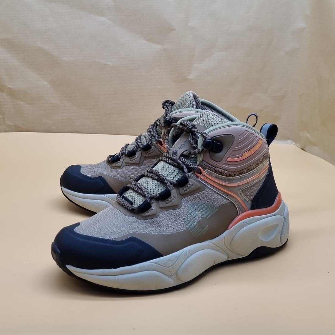 네파 칸델라. 고어텍스 여성등산화230 상품이미지1