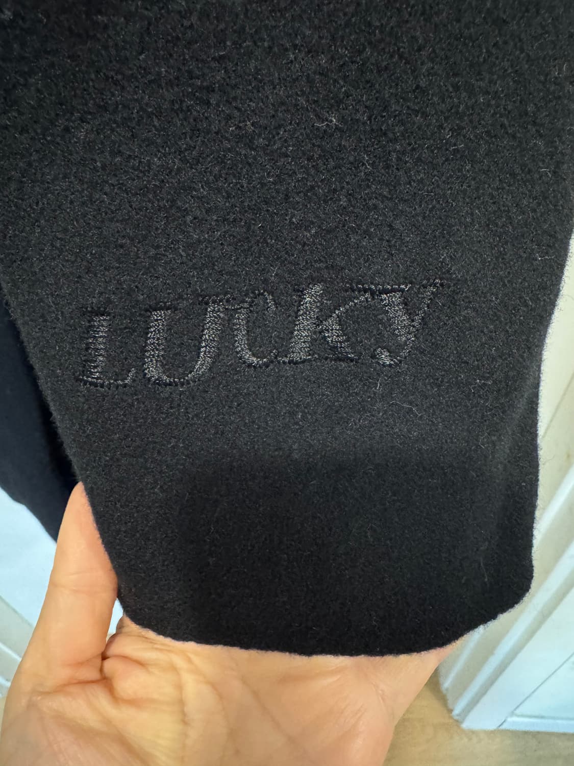 럭키슈에뜨 블랙코트  상품이미지5