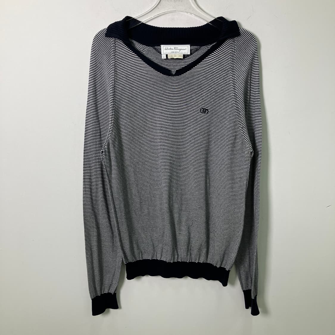 페라가모 스트라이프 폴로 니트 L 상품이미지1