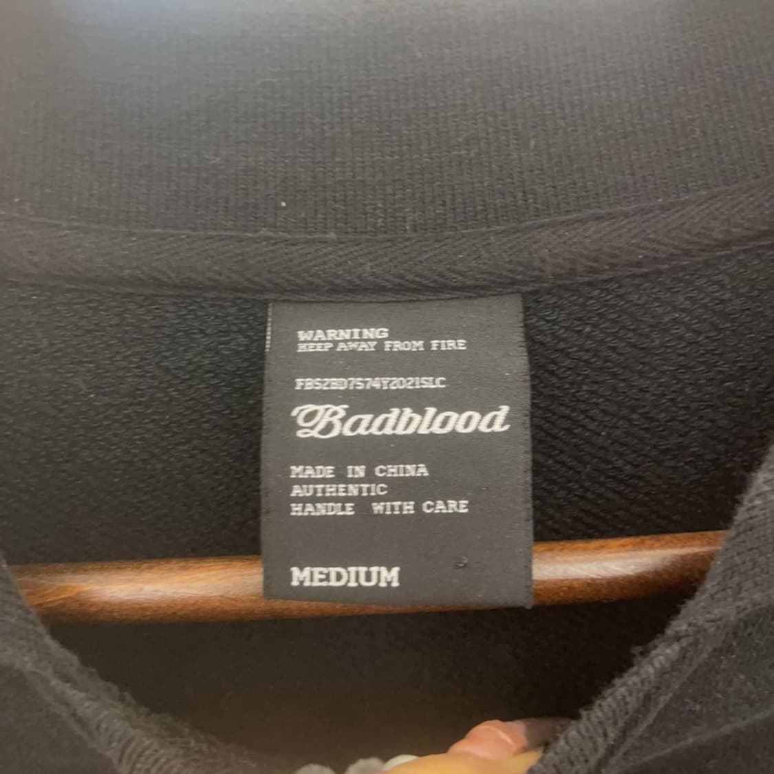 배드블러드 블록코어 싸커 캠프 키치 패널 맨투맨 M C07838 상품이미지5