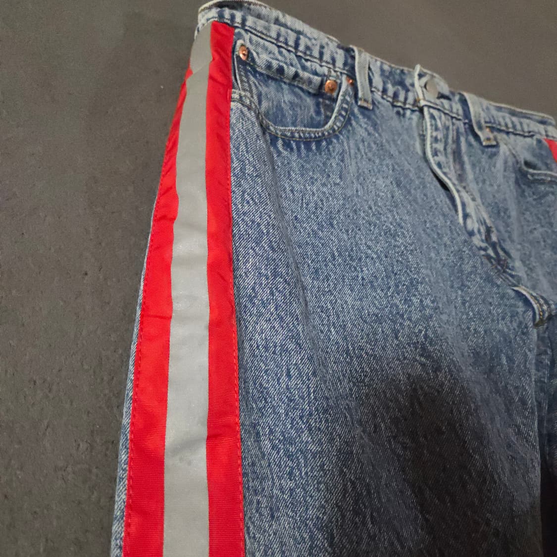 LVC 리바이스 512 리플렉티드 사이드라인 슬림 테이퍼드 데님 팬츠  상품이미지3