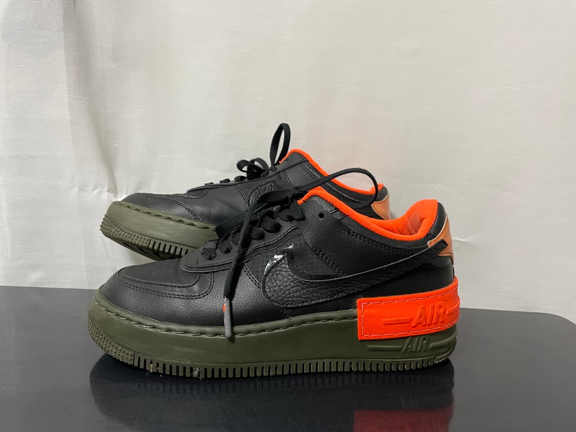 나이키 우먼스 에어포스1 쉐도우 블랙카키 운동화 스니커즈 245mm 상품이미지1