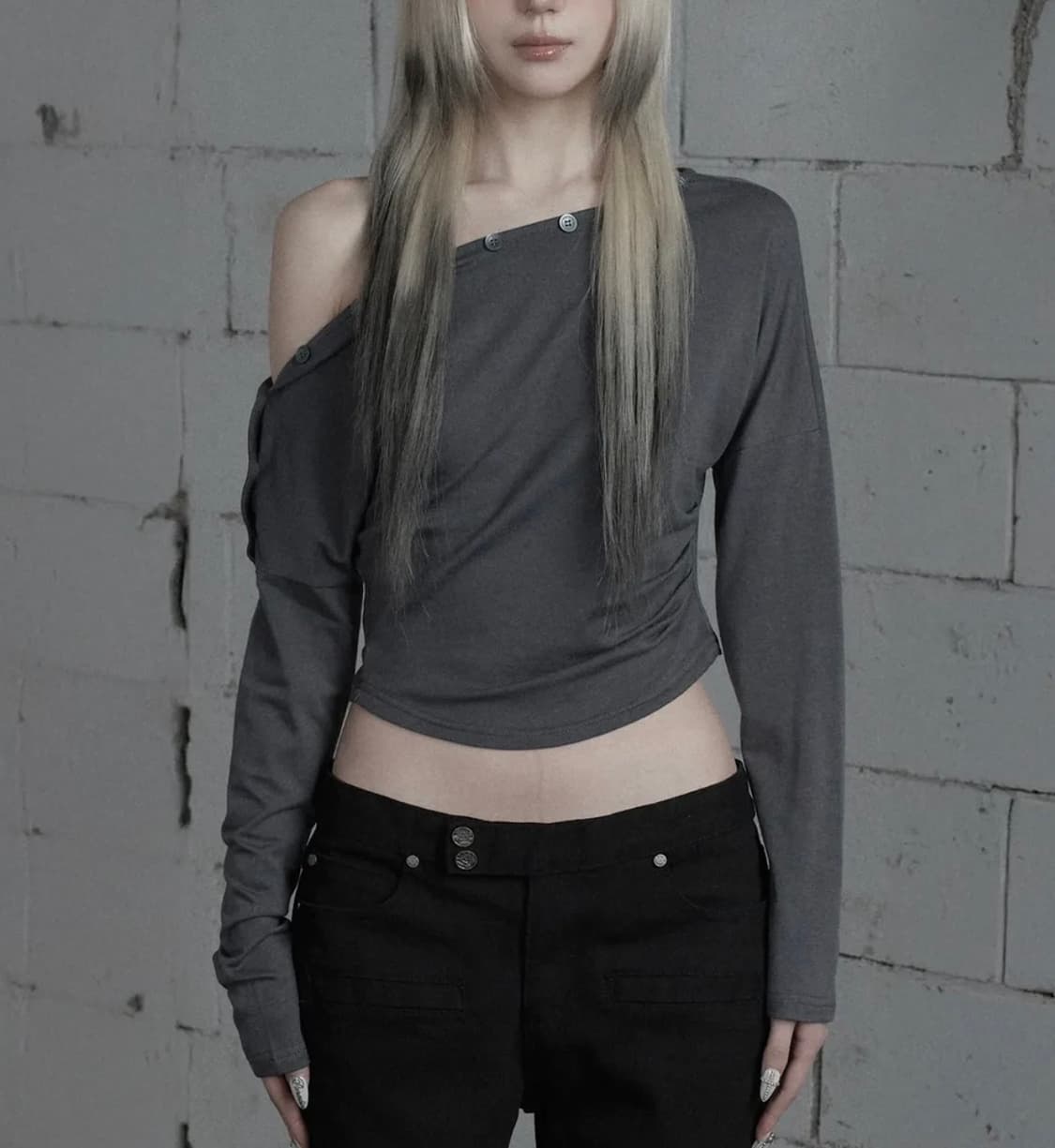 에트오소메 숄더라인 롱슬리브 차콜 Free 상품이미지1