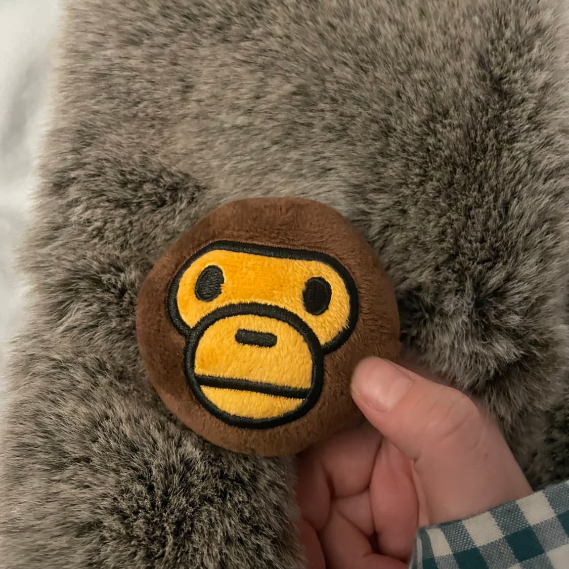 베이프 마일로 털 머플러 상품이미지3