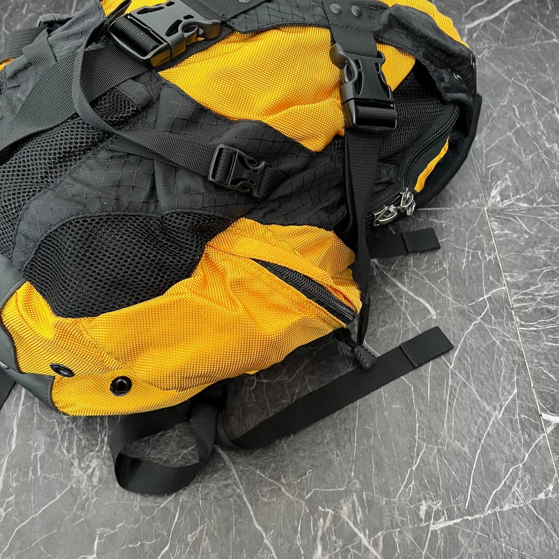 오클리 아이콘 2.0 테크니컬 백팩 상품이미지8