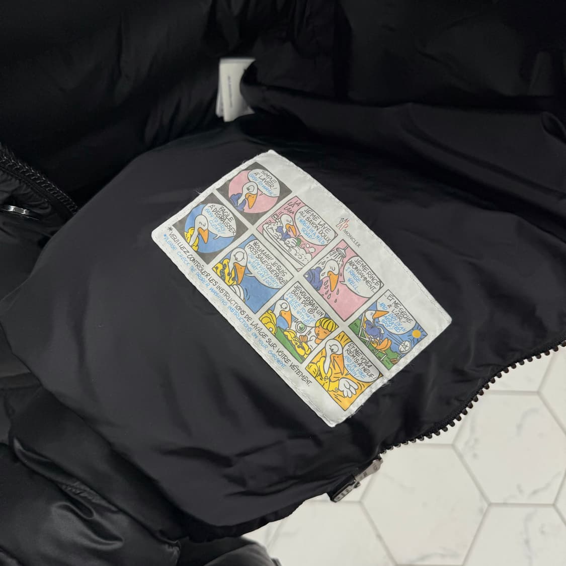 [5] 몽클레어 클루니 패딩 블랙 상품이미지7