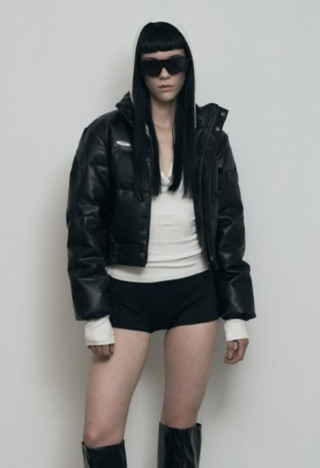 보헤미안서울 레더 덕다운 패딩 23 fw 상품이미지1