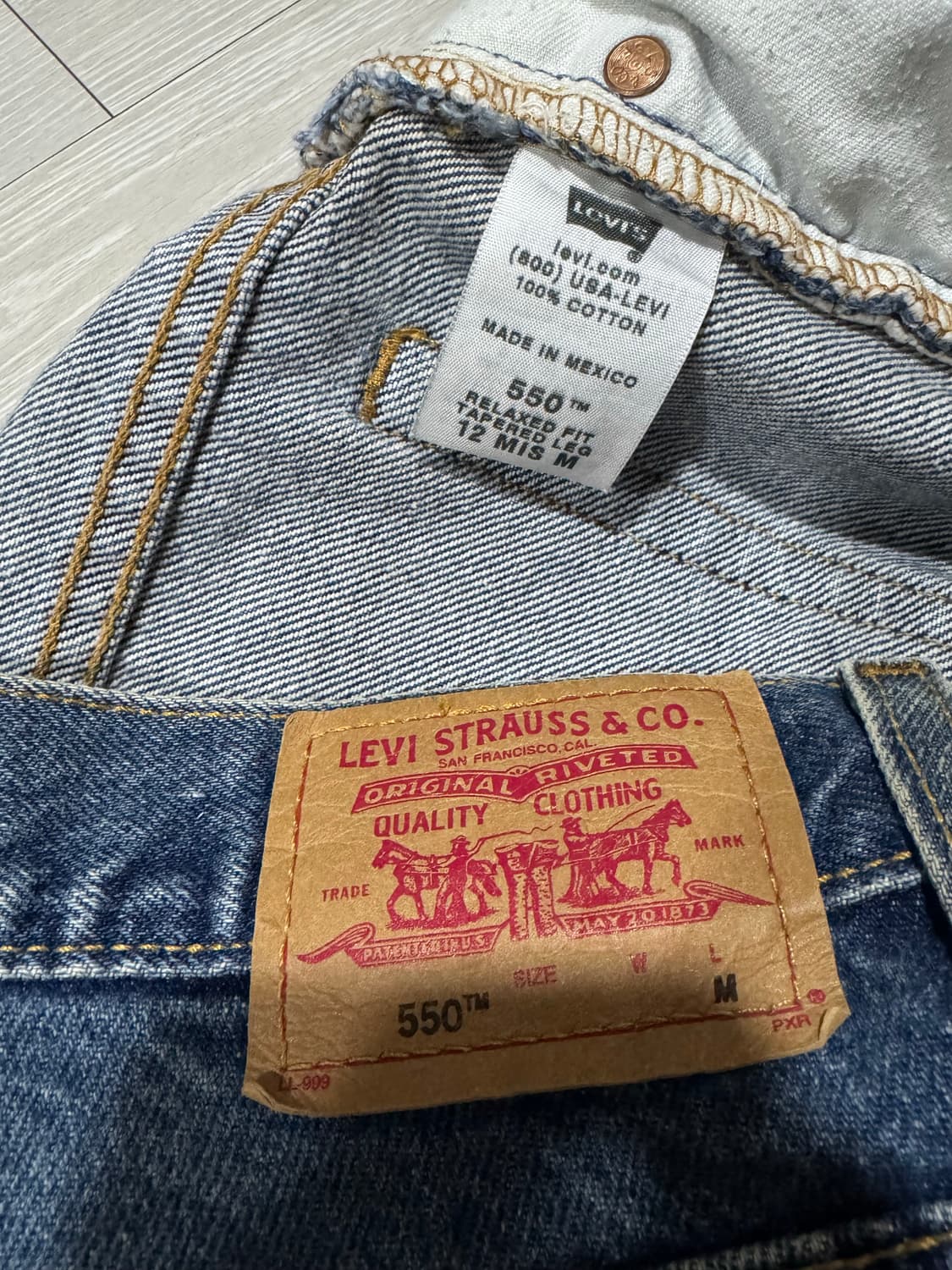 리바이스 550 클래식 릴렉시드  데님 팬츠 상품이미지5