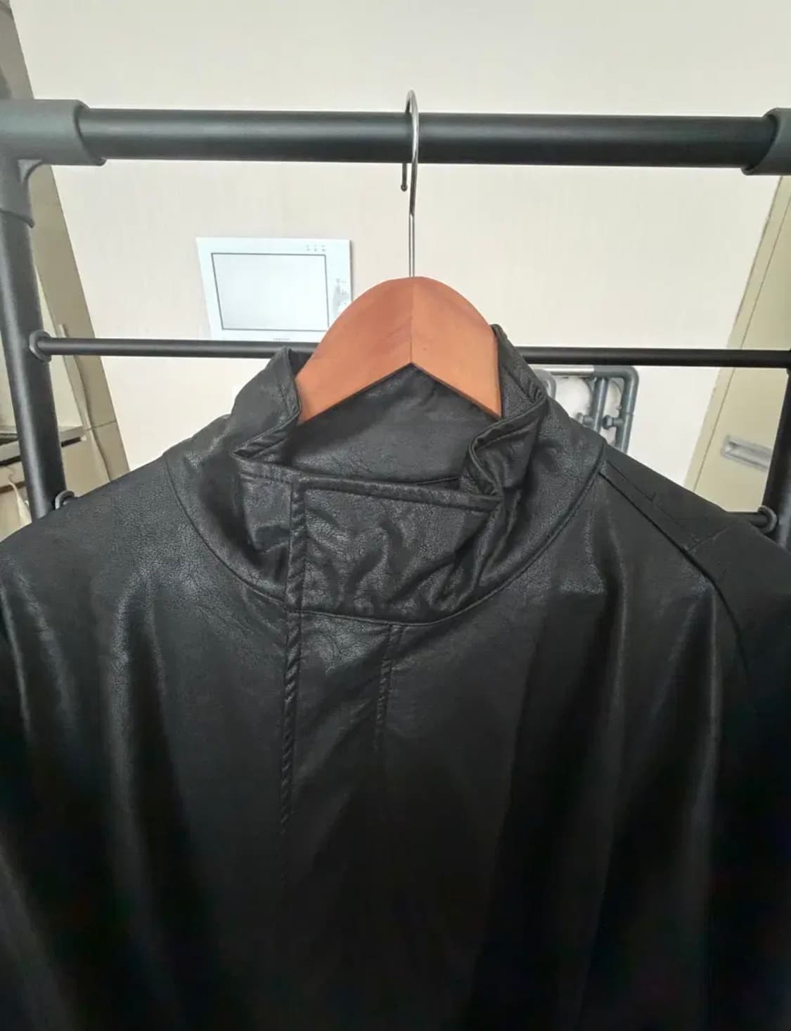 페이크레더 오버핏 자켓 상품이미지2