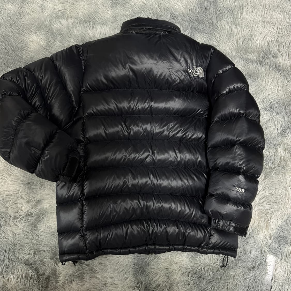 노스페이스 700 경량패딩 블랙 100사이즈 상품이미지2