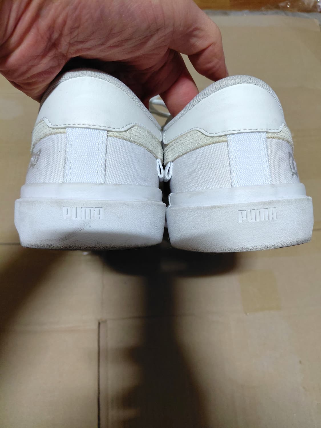 [푸마]카프리 로얄 화이트아이보리 스니커즈 275사이즈 상품이미지4