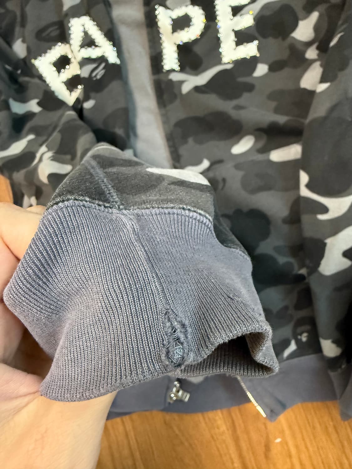 베이프 스와로브스키 후드집업 상품이미지3