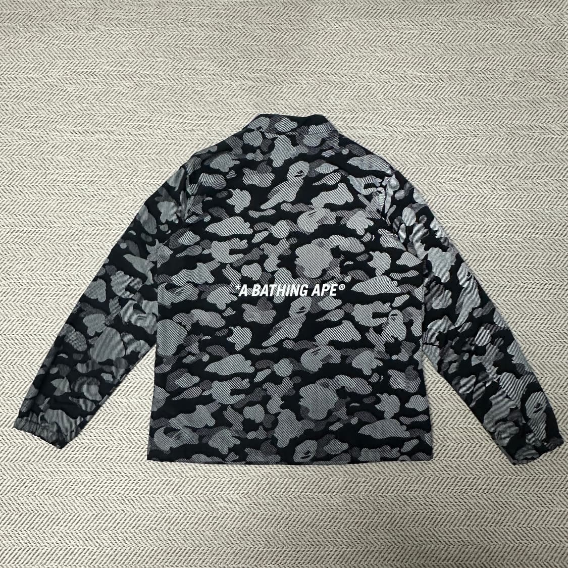 BAPE reflective camo coach jacket 상품이미지2