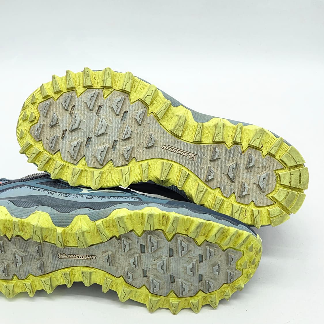  미즈노 웨이브 무진 8 트레일 러닝화 '틸 그린' (260)  상품이미지3