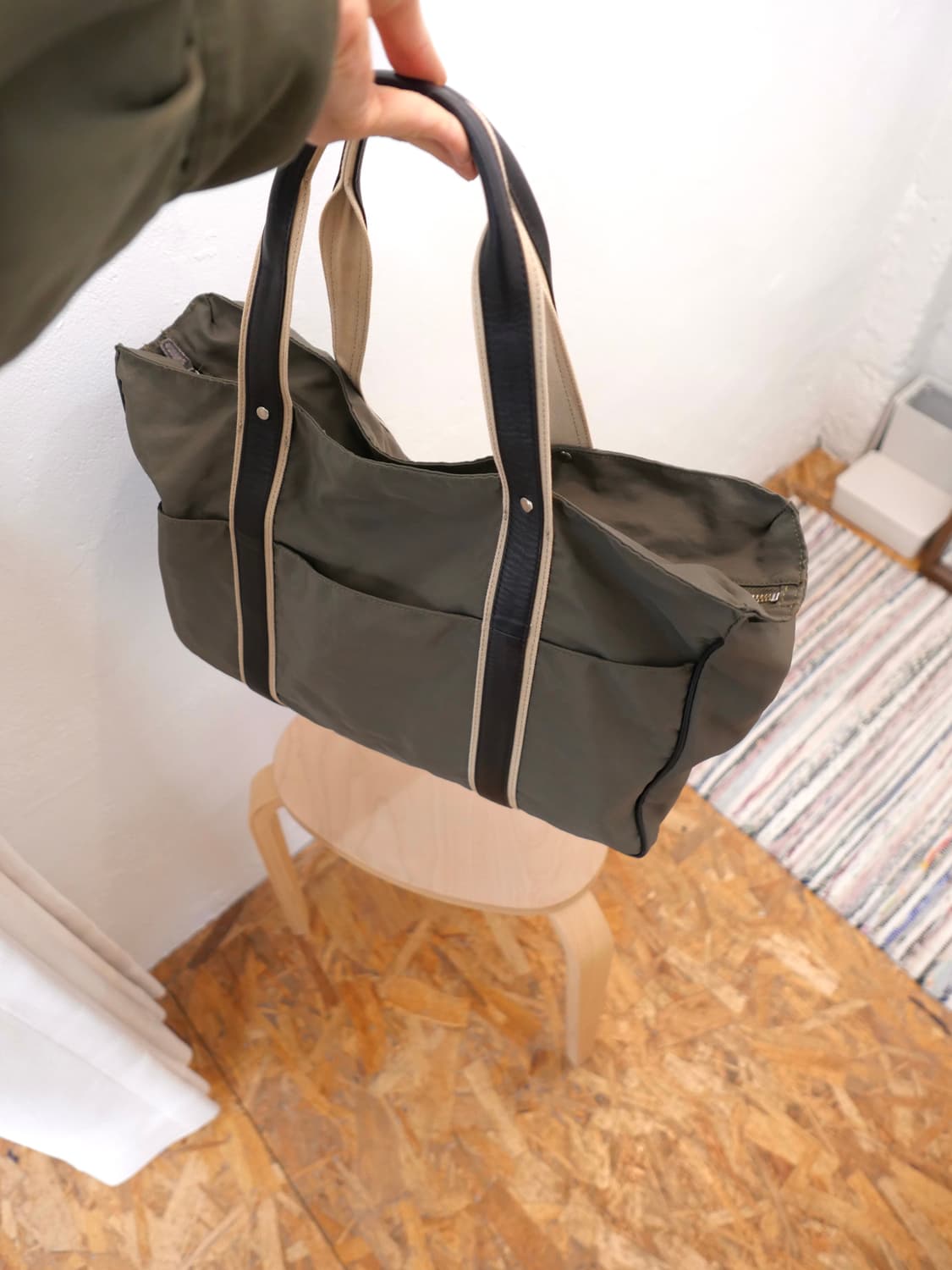 마가렛호웰 토트백 상품이미지3