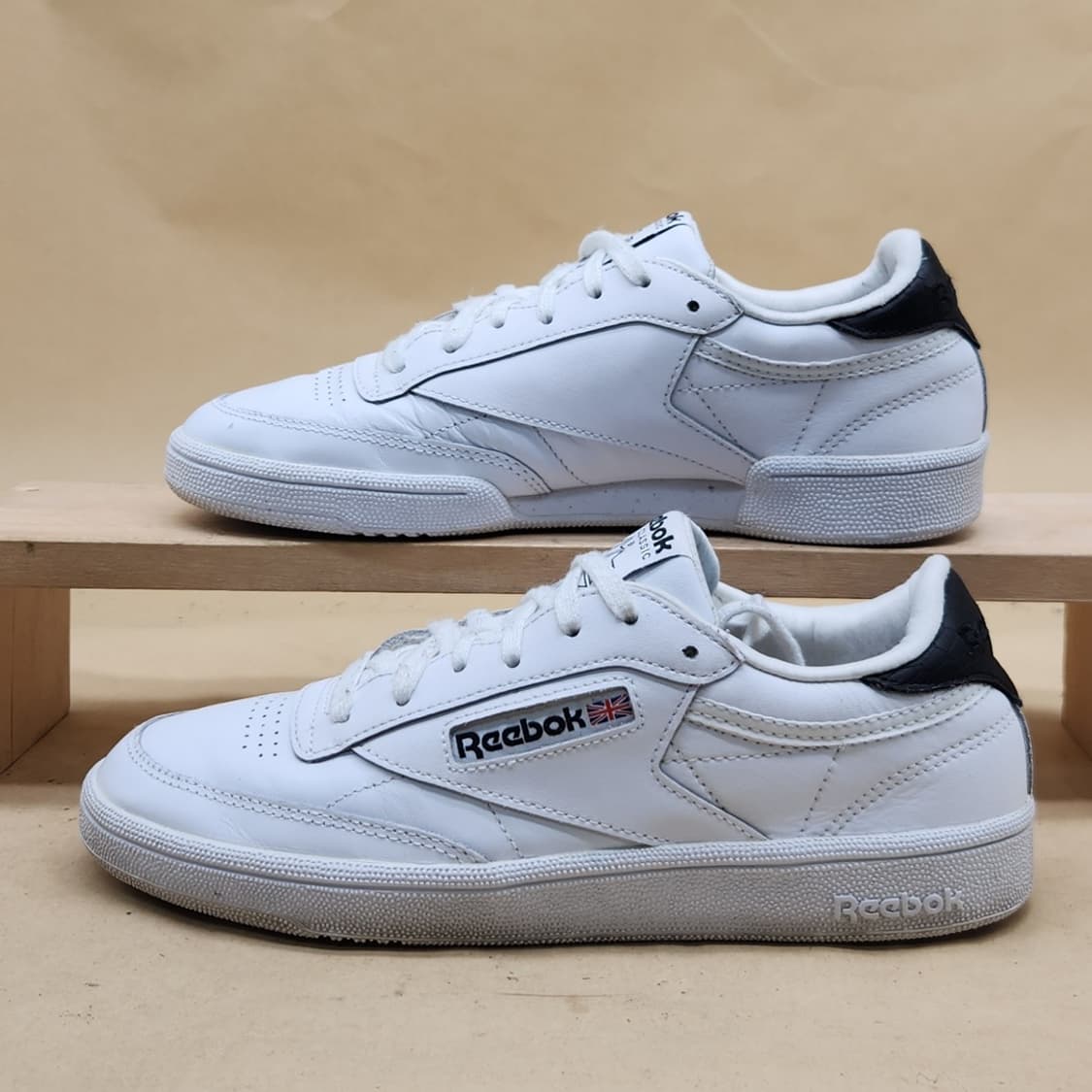 리복 클럽 C 85 화이트 블랙 스니커즈 상품이미지1