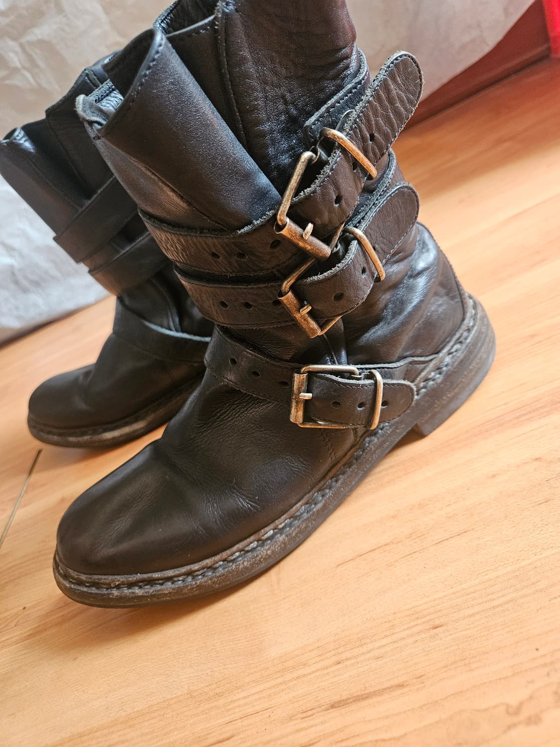 Burberry 버버리 moto 멀티버클 레더 부츠 상품이미지2