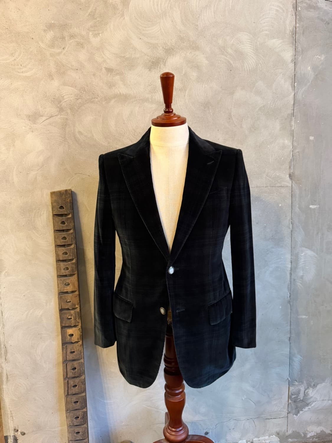 에르메네질도 제냐 꾸띄르 블랙와치 벨루어 자켓 95 상품이미지1