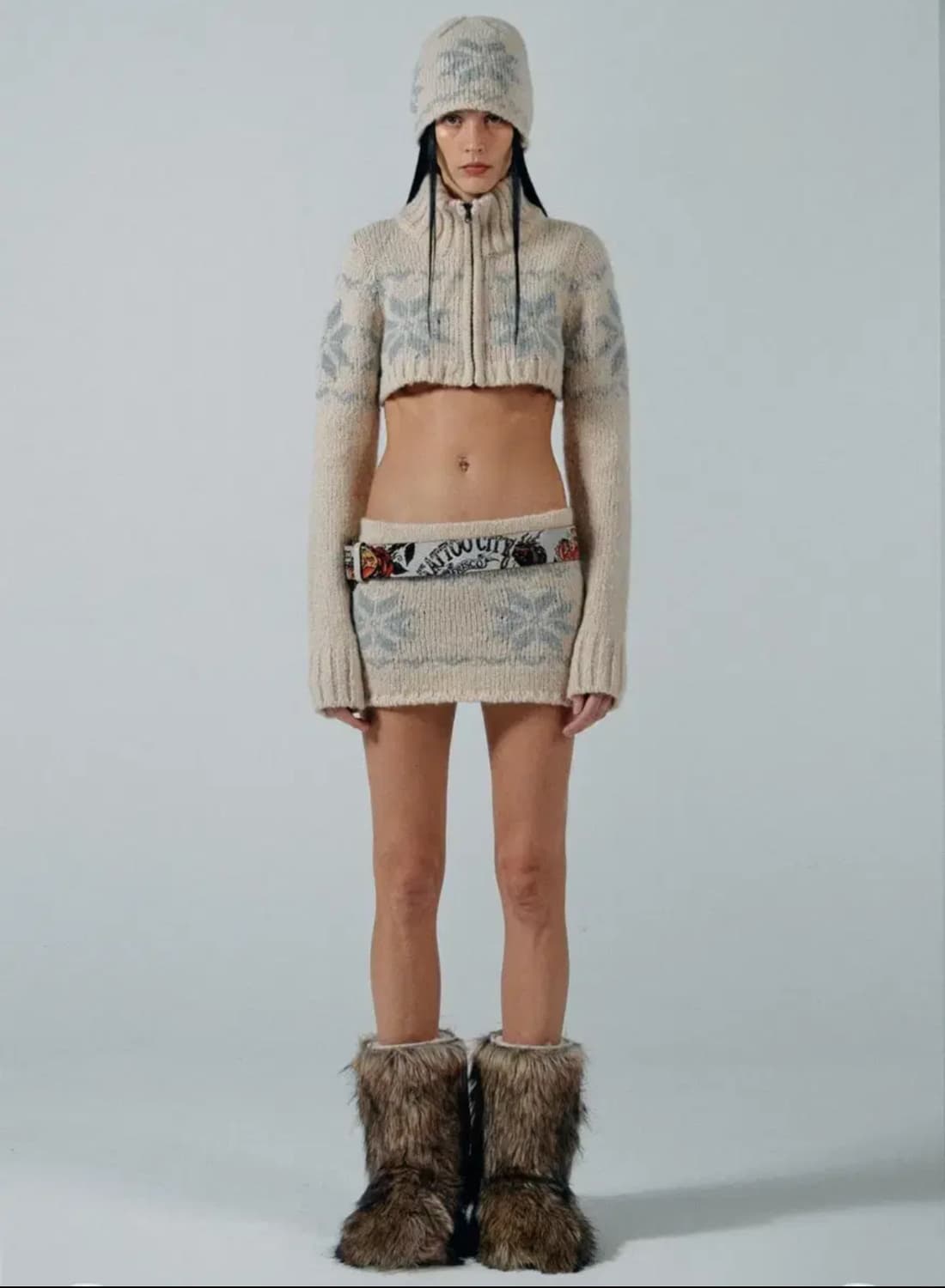 스컬프터 Nordic Underboob Zip-up Ivory (S) 상품이미지2