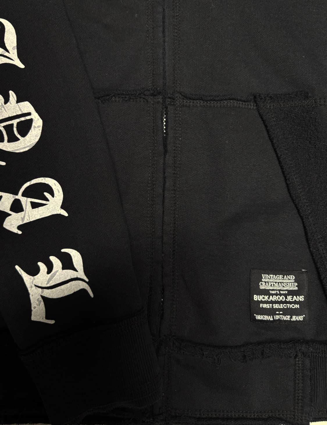 버카루 스컬로고 데미지 후디 상품이미지3