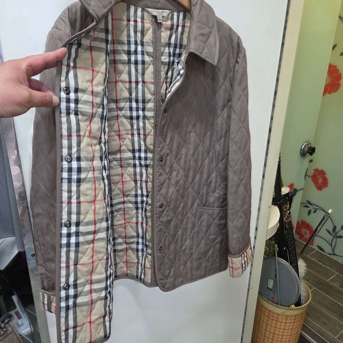 버버리 퀄팅 자켓 상품이미지2