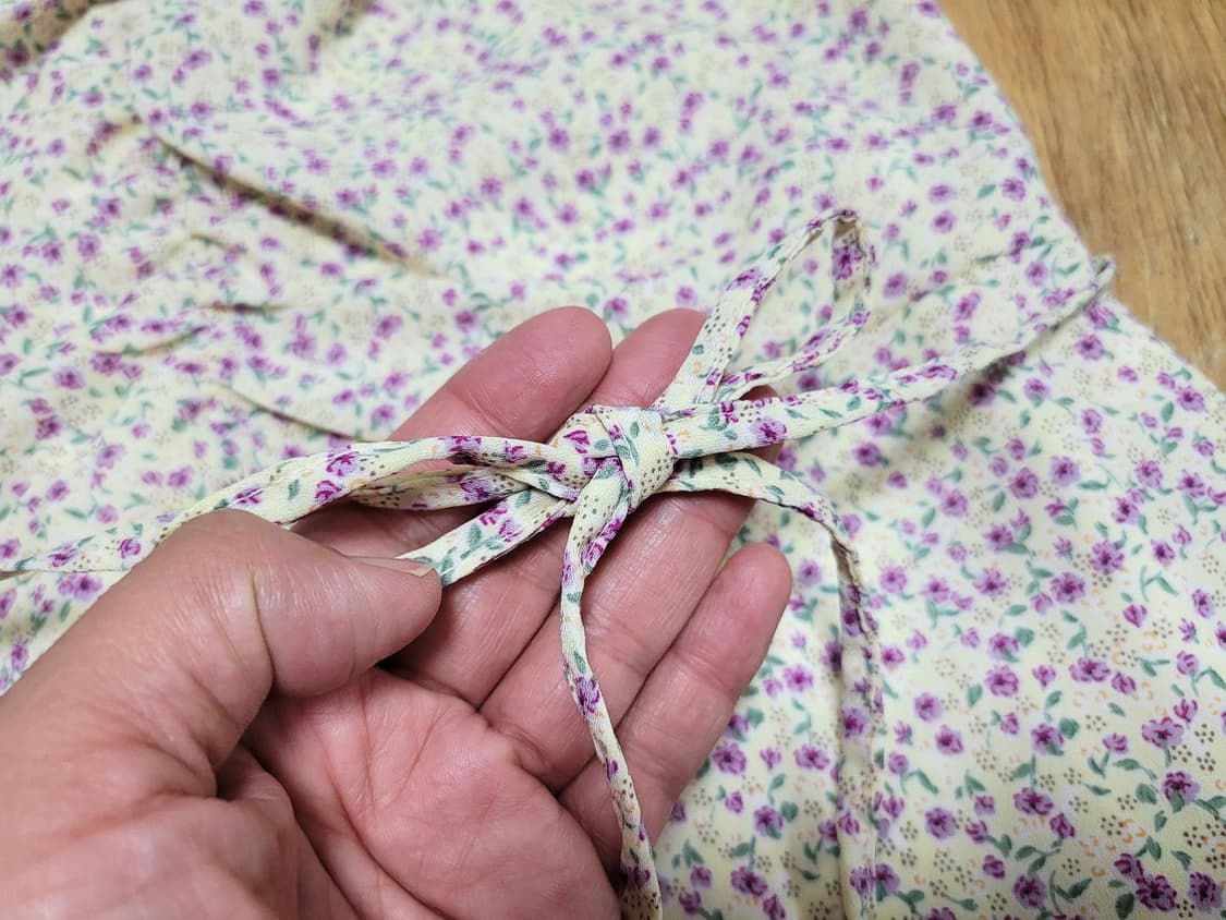 패브릭컬러지(Fabricology) 셔링넥 원피스 55-66 새상품 상품이미지8