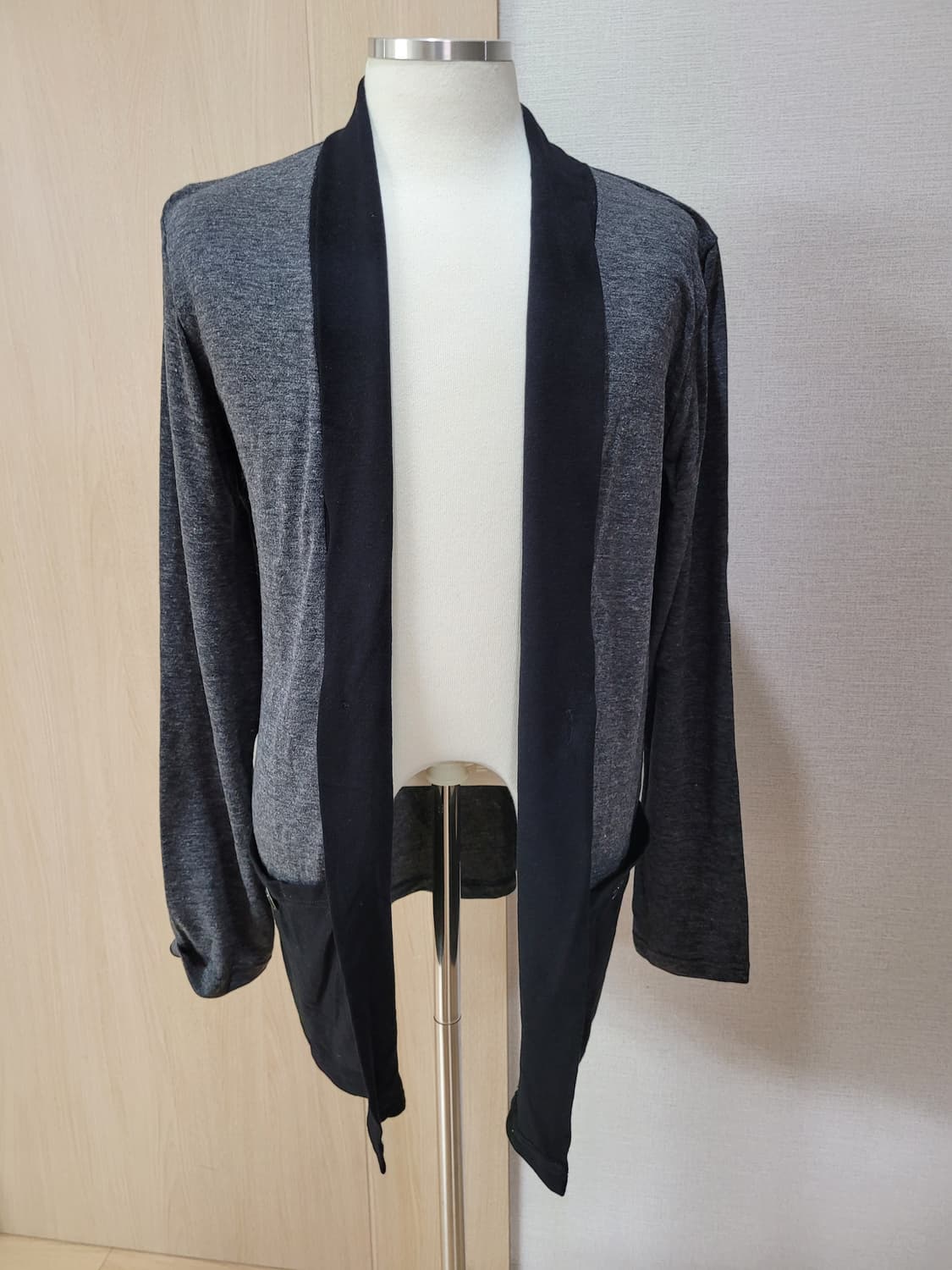 켈번 KELBURN 남자 원버튼 숄 가디건 100 블랙 상품이미지4