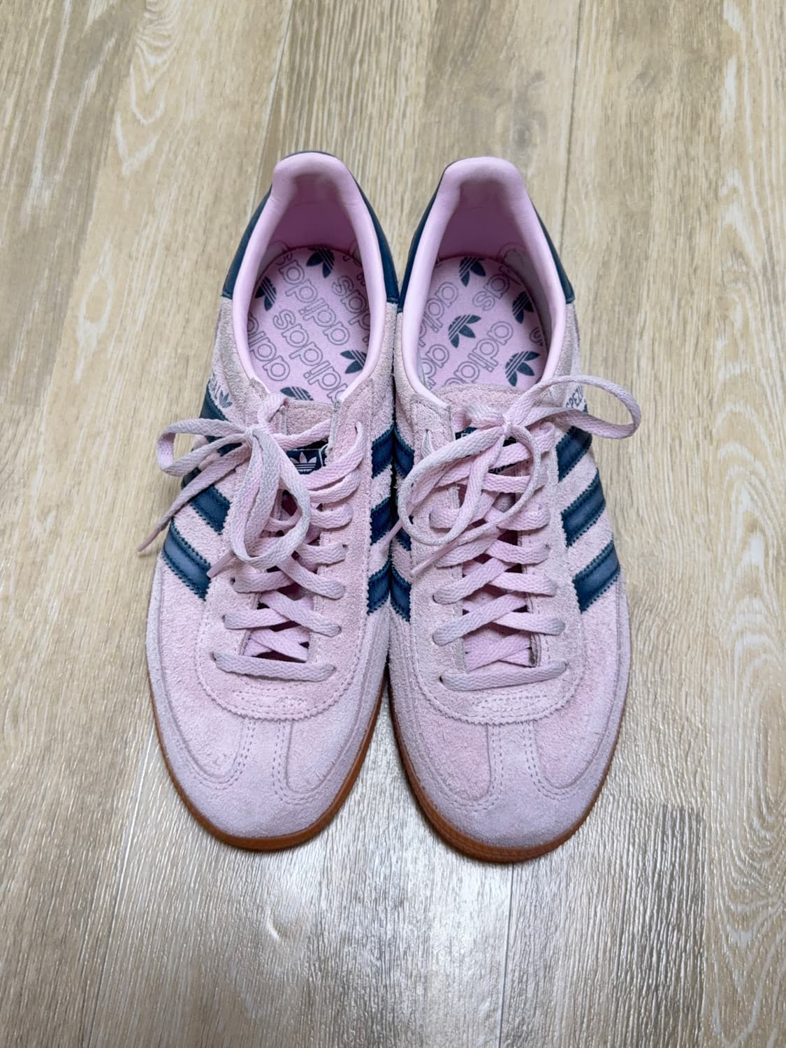 아디다스 스페지알 핸드볼 클리어핑크 상품이미지1