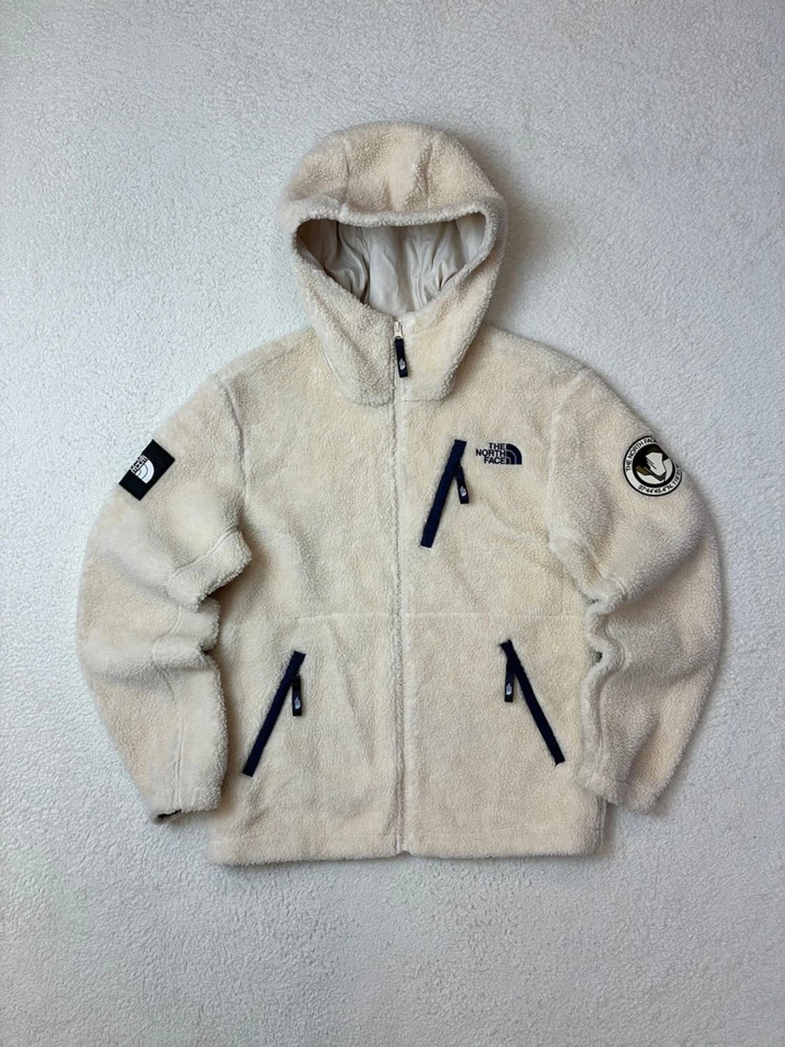 노스페이스 10's 리모 패치드 후리스 자켓 PN6008 상품이미지1