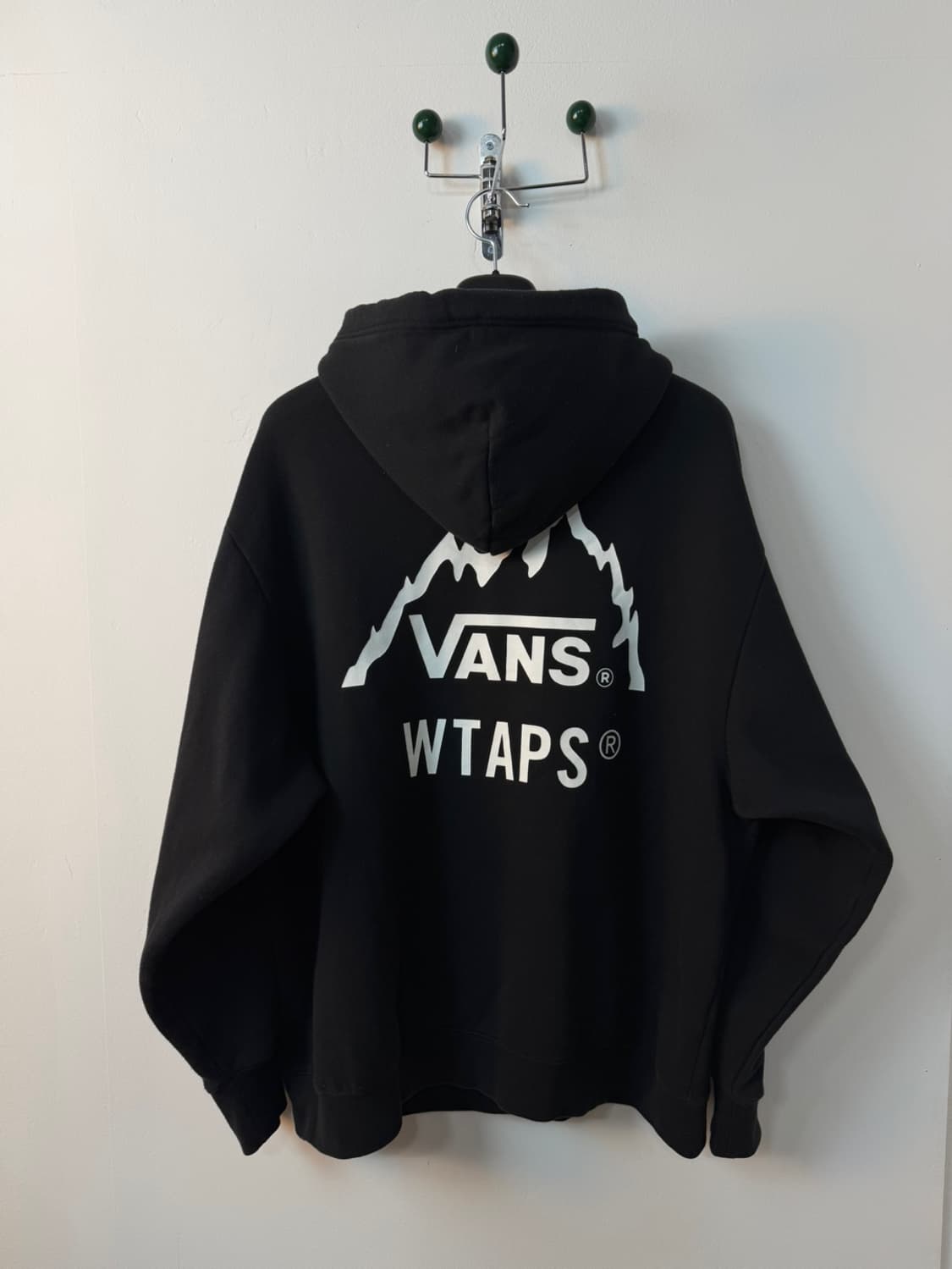 반스 x 더블탭스 로고 후디  상품이미지5