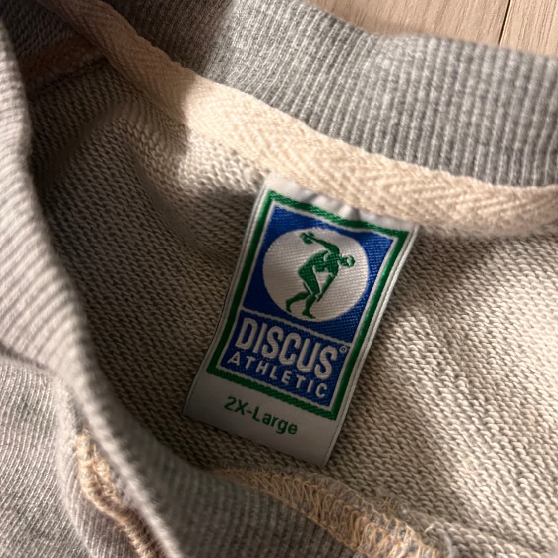 디스커스 애슬레틱 맨투맨 그레이 타이거 2XL(XL) 상품이미지4