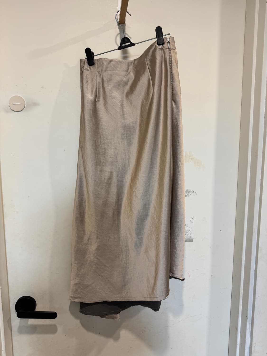 랑방컬렉션 새틴 스커트 상품이미지2