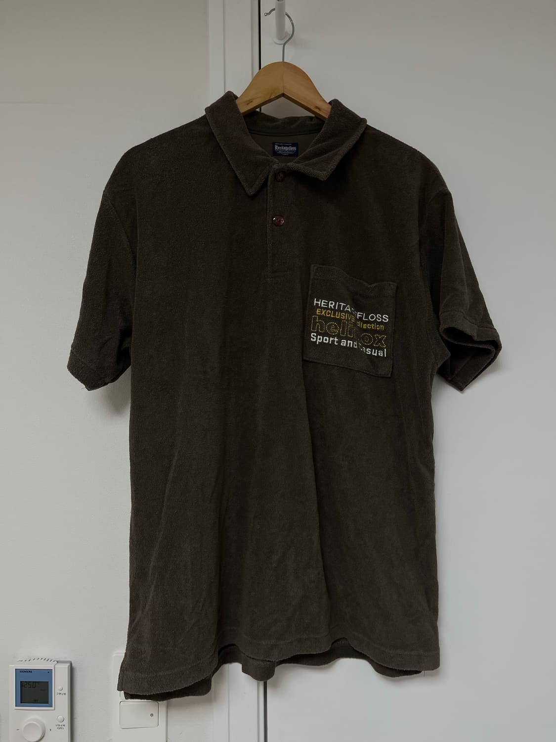 헤리티지플로스 x 헬리녹스 폴로 셔츠 상품이미지1