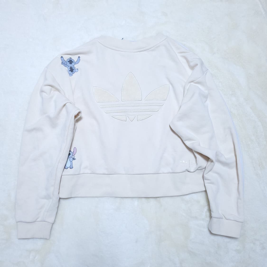 아디다스디즈니 릴로스티치 크롭 가디건 0306 상품이미지3