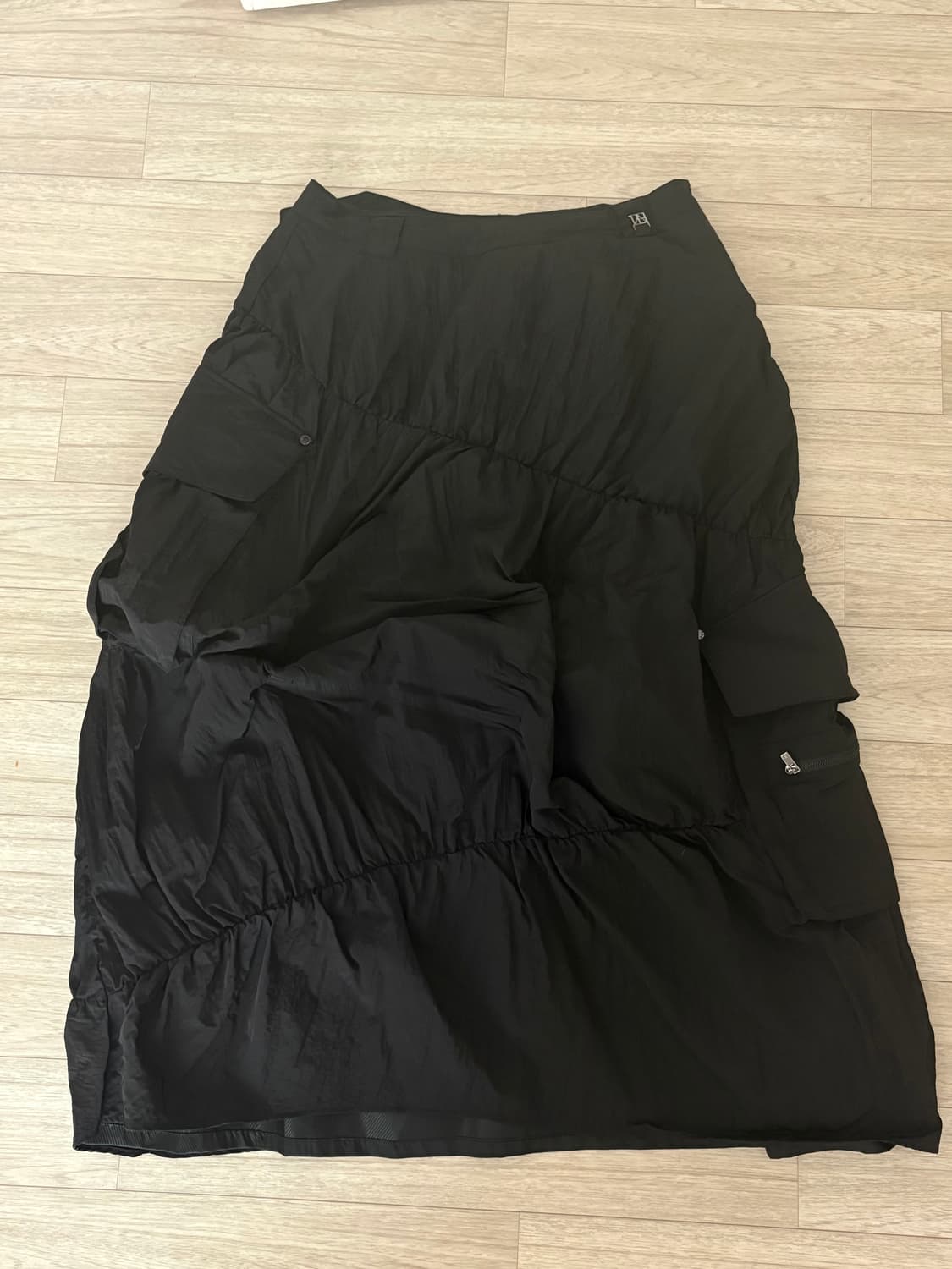 트리밍버드 나일론 셔링 셋업 스커트 블랙 상품이미지3