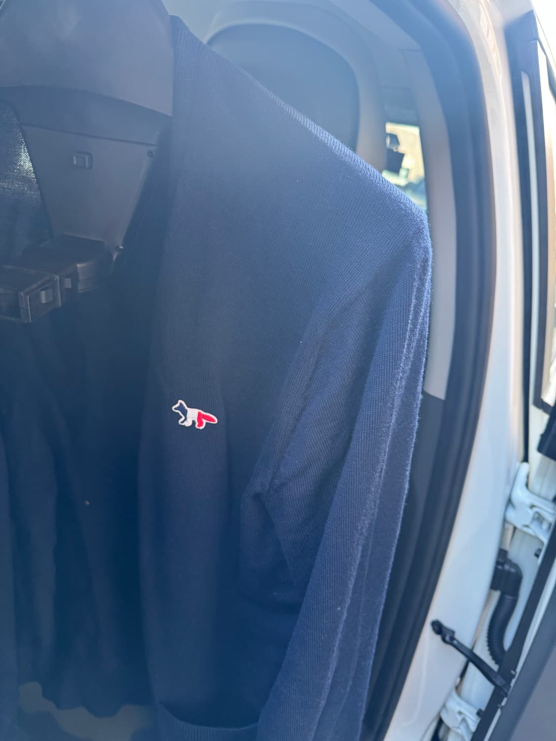 메종 키츠네 트라이컬러 폭스 패치 클래식 가디건 네이비 XL 상품이미지2