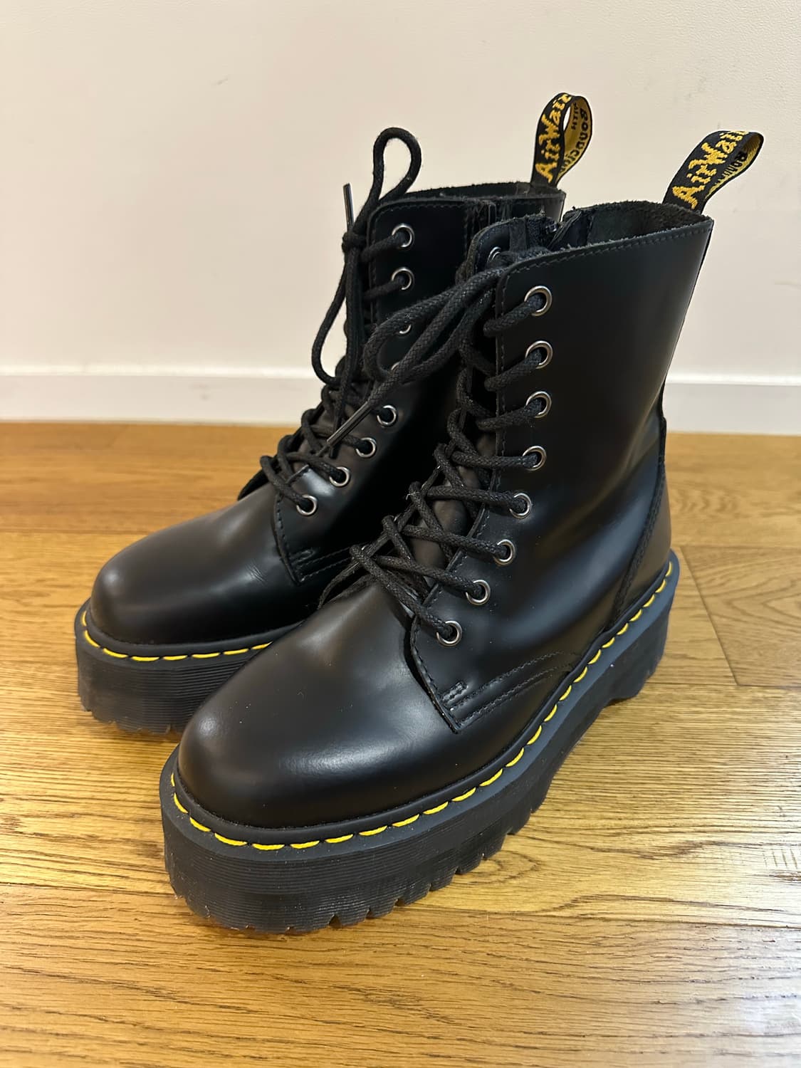 닥터마틴 제이든 UK5 240MM 상품이미지1