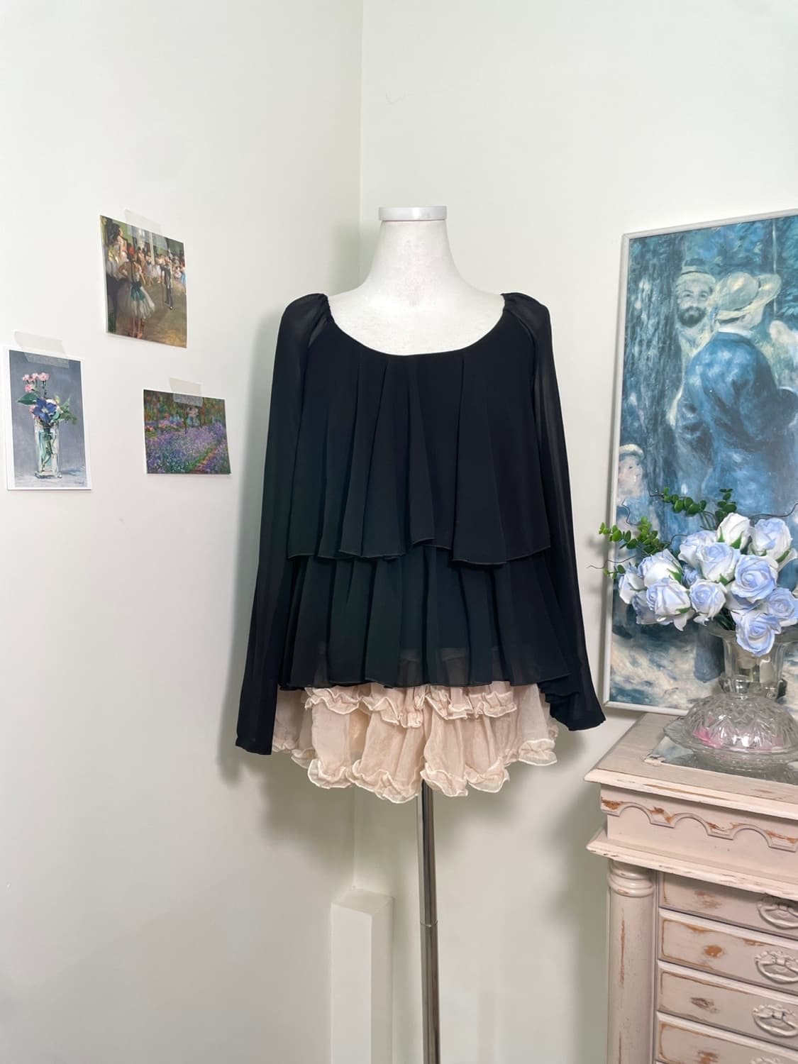 black ruffle puff long sleeve blouse 상품이미지1