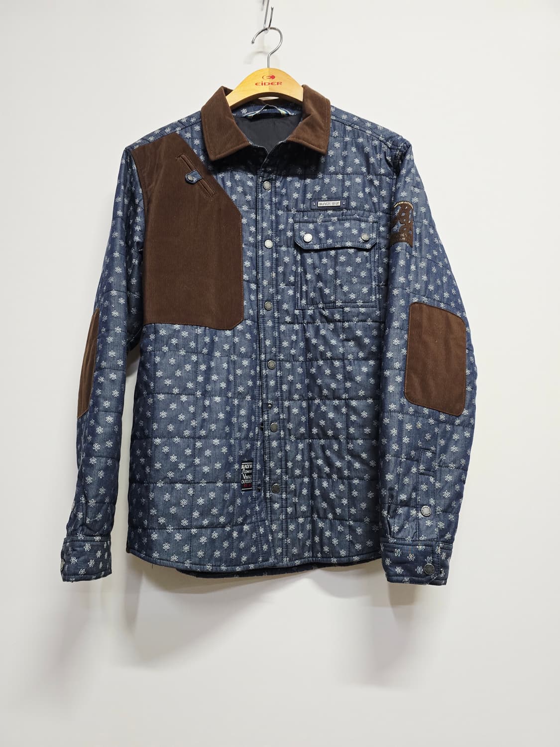 블랙야크 코듀로이 패치 퀼팅 셔츠 자켓 상품이미지1