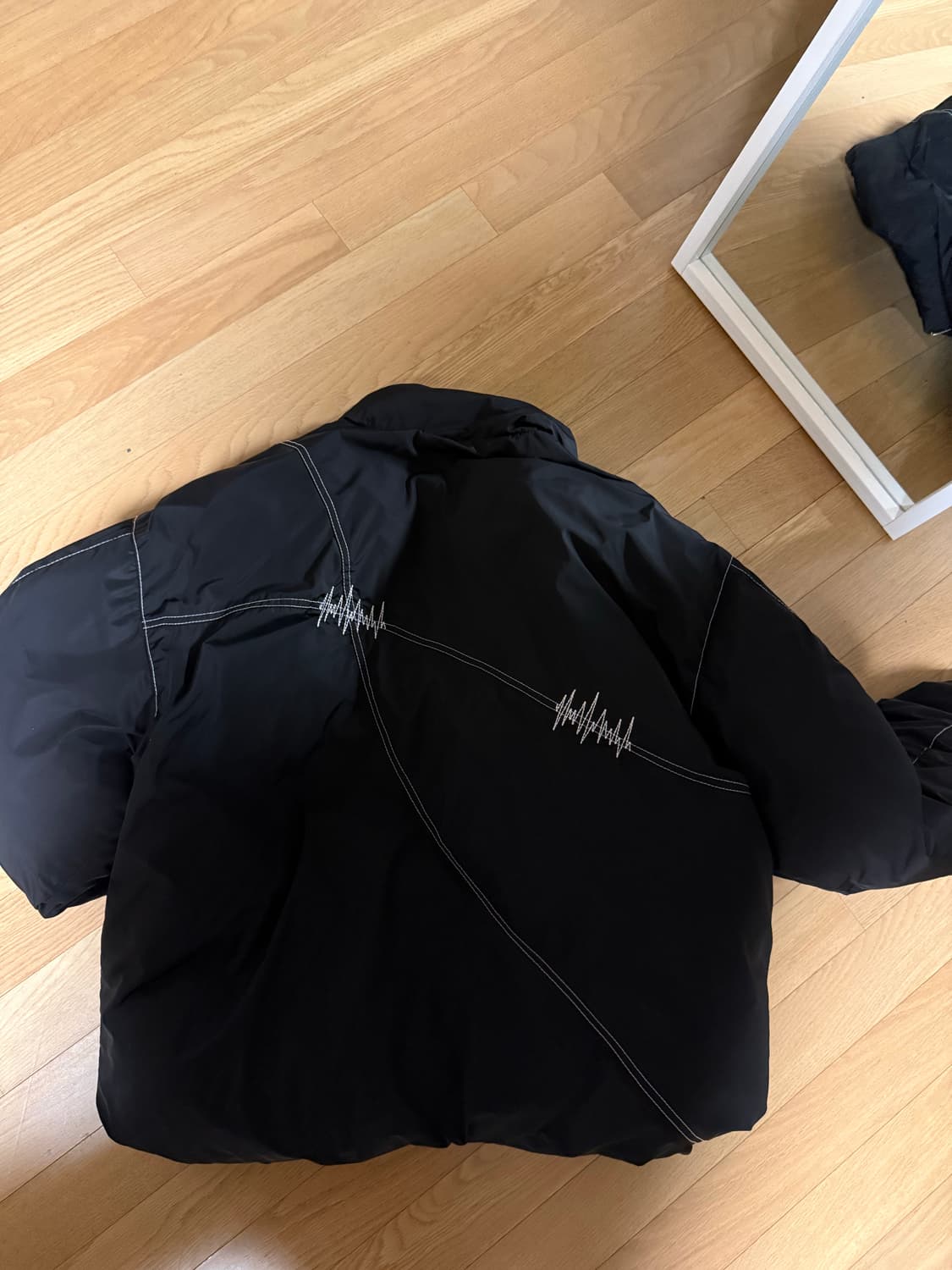 OY 스티치 패딩 팝니다 상품이미지2