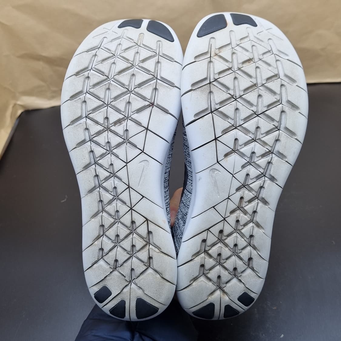 나이키 프리rn 플라이니트 런닝화235 상품이미지3